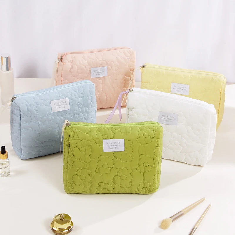 Quilted Cotton Makeup Bag Women Travel Cosmetic Bag Handbag Zipper Portable Makeup Bag Travel Toiletry Wash Bag